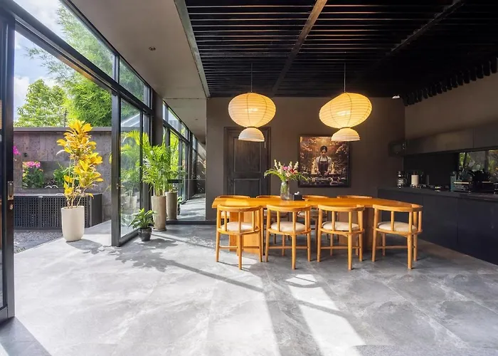 Carlita - Modern 3br Pool Villa Uluwatu