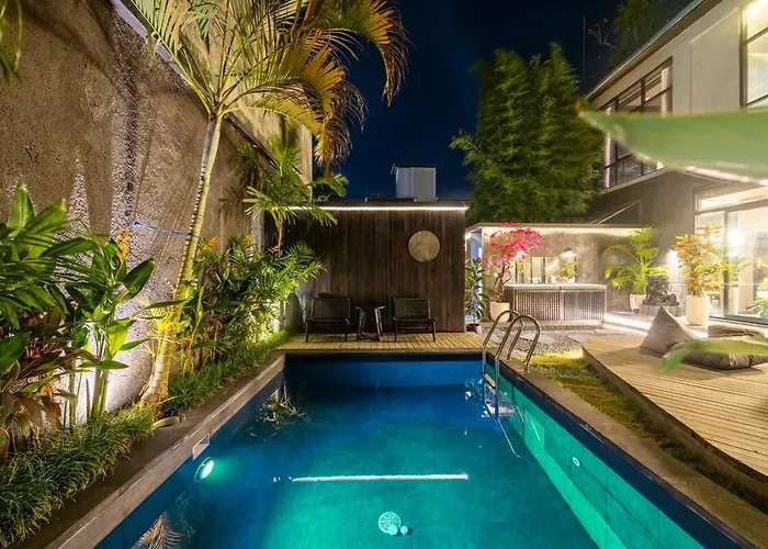 Villa Carlita - Modern 3br Pool